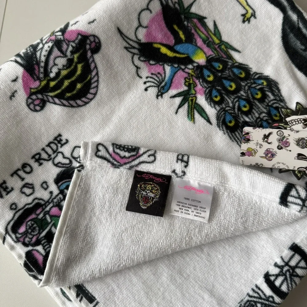 NEW Ed Hardy 1 Bath Towel Tattoo Skull Woman Peacock Eagle Motorcycle 28